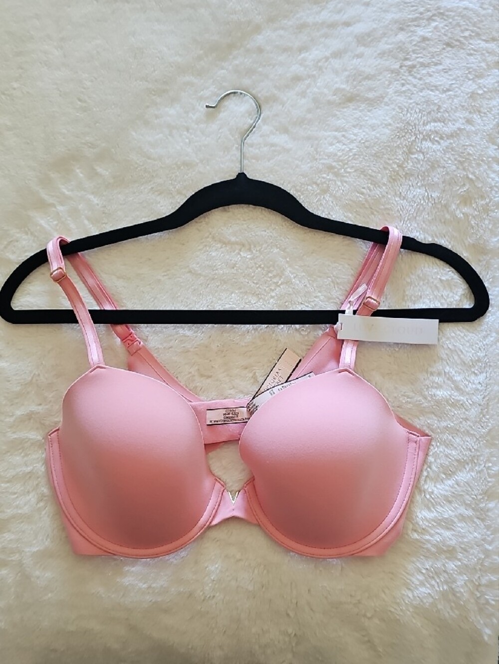 NEW With Tags Lightly Lined LOVE CLOUD Victoria's Secret Underwire Bra 34D